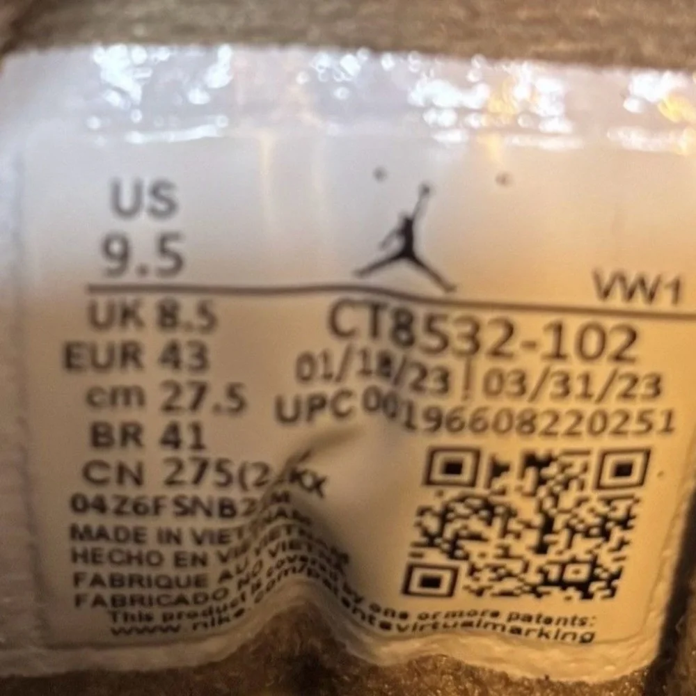 Jordan 3 Retro Palomino 2023 Size 9.5